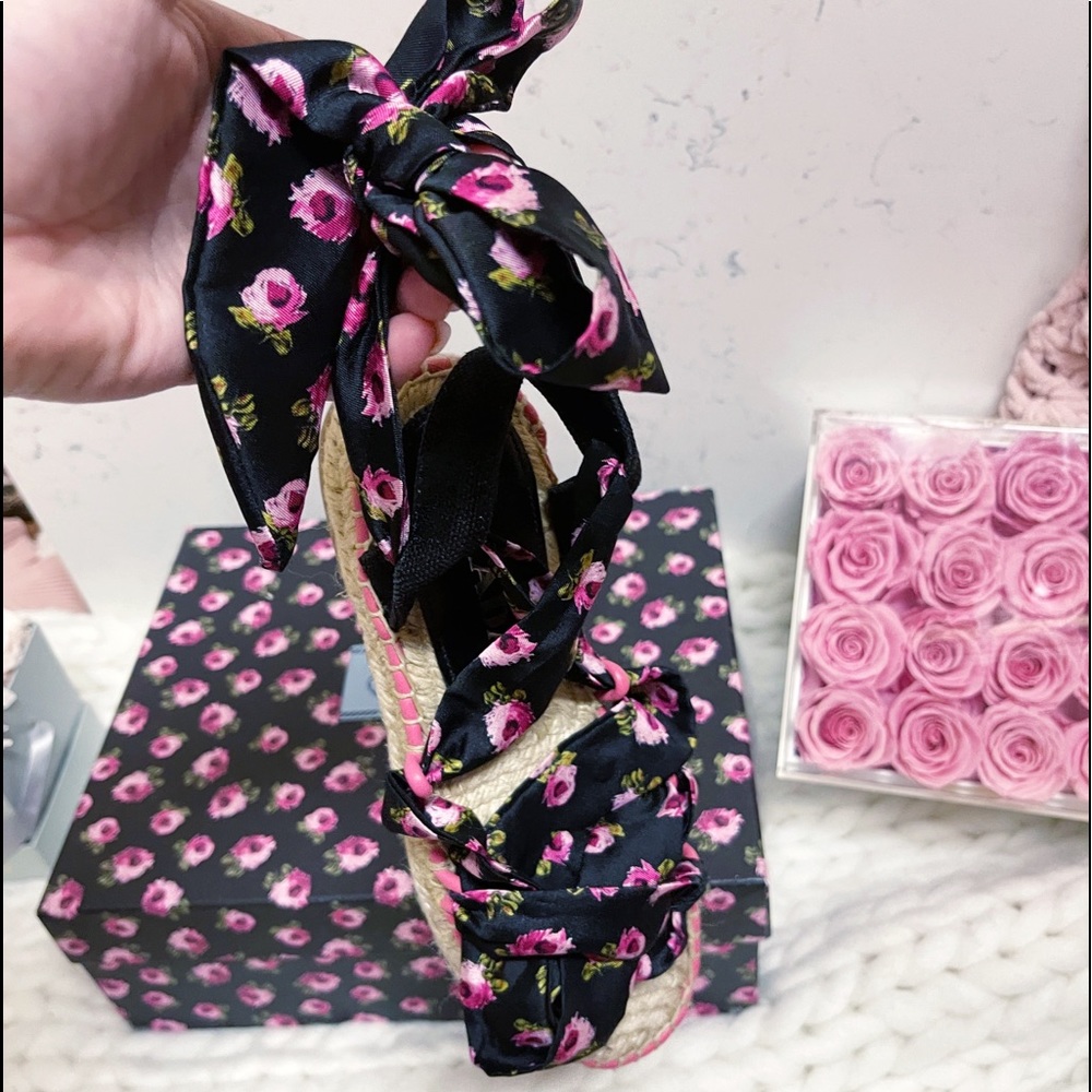 Authentic Prada BRAND NEW Wrap Around Floral Espadrille Platform Flats - Picture 2 of 10